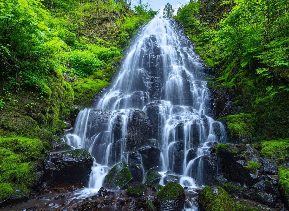 Waterfall Coorridor Photography